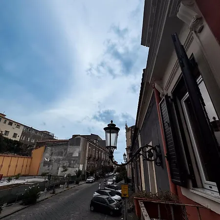 Cami S Holidays * Catânia